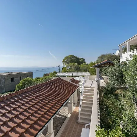 Villa Leo